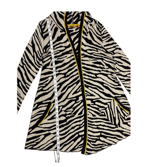 Belldini Womens Hoodie Cardigan Sweater Size L Black-Beige Animal Print cotton - Picture 4 of 9